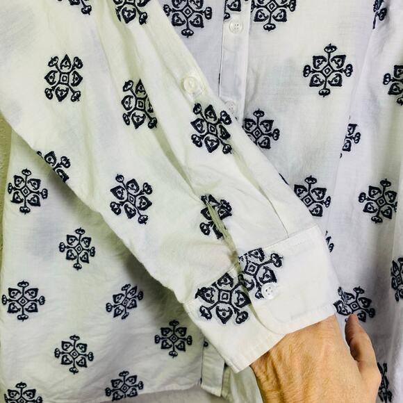 CJ BANKS Blouse Top Button Down‎ Novelty Embroidered Boho Artsy Workwear Preppy - Picture 7 of 12